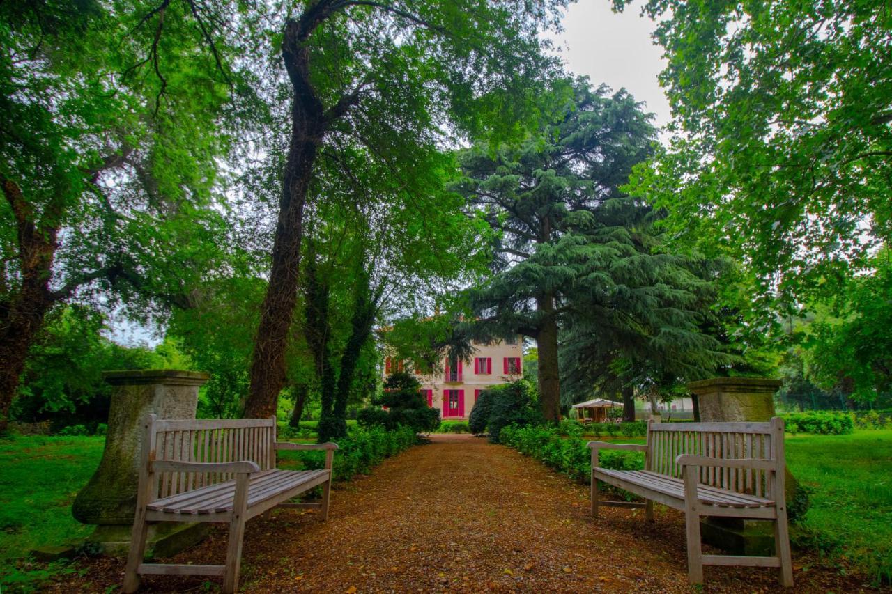 B & B Villa Dell'Usignolo Nerviano Exterior foto
